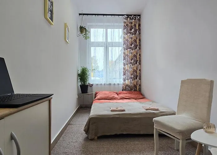 Апартаменты Strefa Zen Klimatyczny Przy Parku Еленя-Гура